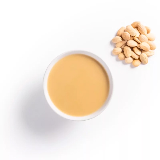 Pasta de almendra con diferentes puntos de tostado. Con o sin piel.